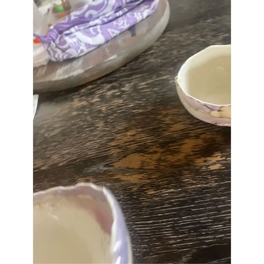 Carolyn Carrol Pottery Set of 2 Decorative Bowls 1991 Cream Purple Lavender Glit